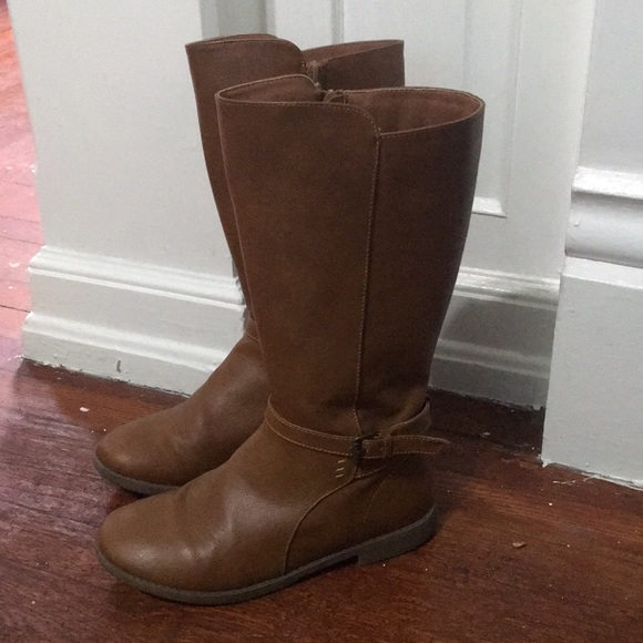 Fall Boots - Picture 3 of 5